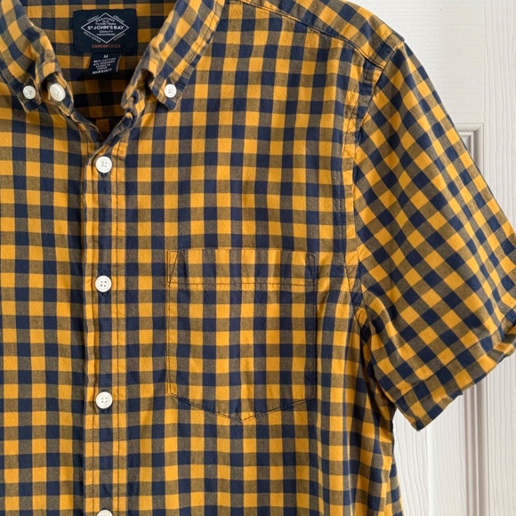 St. John's Bay Men's Shirt Gingham Comfort Flex No Tuck Size M - Picture 4 of 11